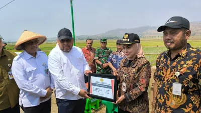 Bantuan Pompa Air Buka Peluang Tambah Masa Tanam Petani Kendal