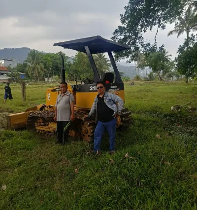 Karang Taruna dan Warga Cempaka Tegal Gotong Royong Revitalisasi Lapangan Sepak Bola