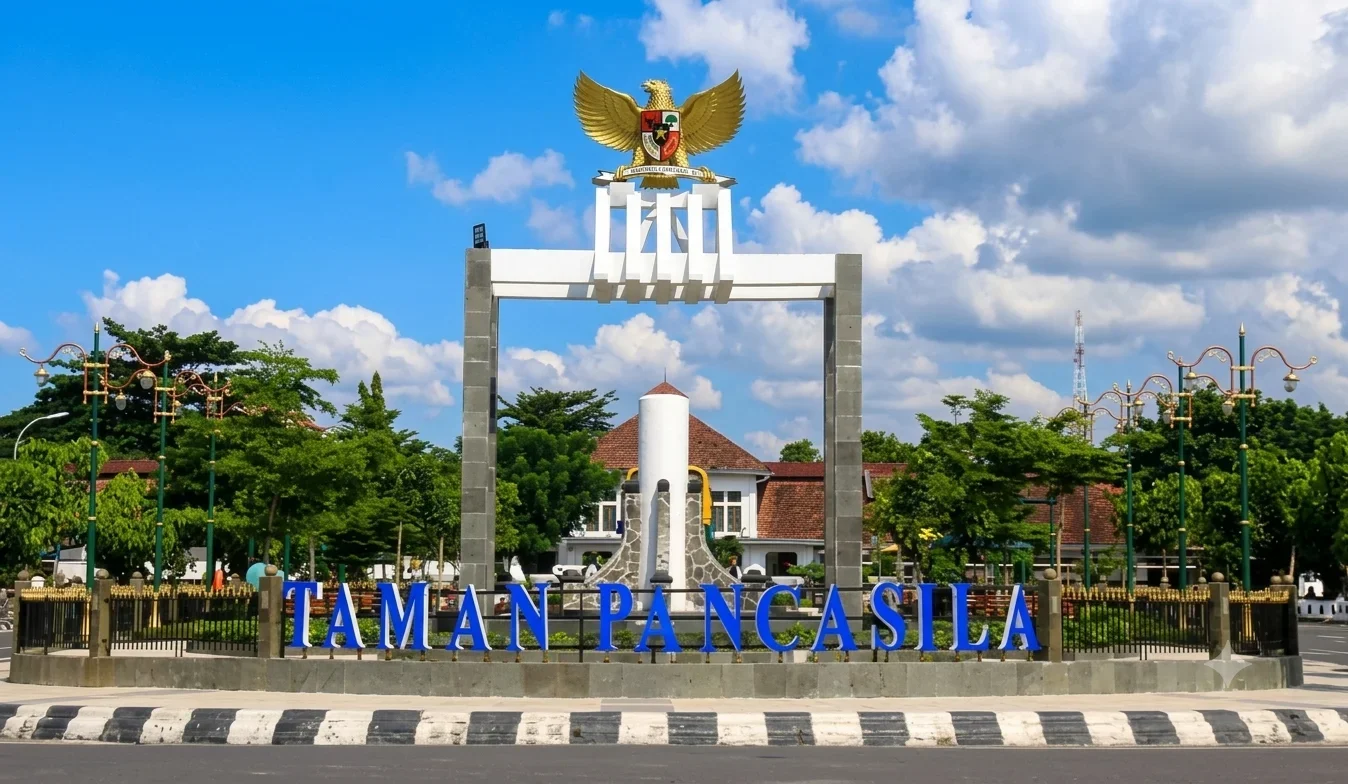Ilustrasi cuaca cerah berawan di Kota Tegal