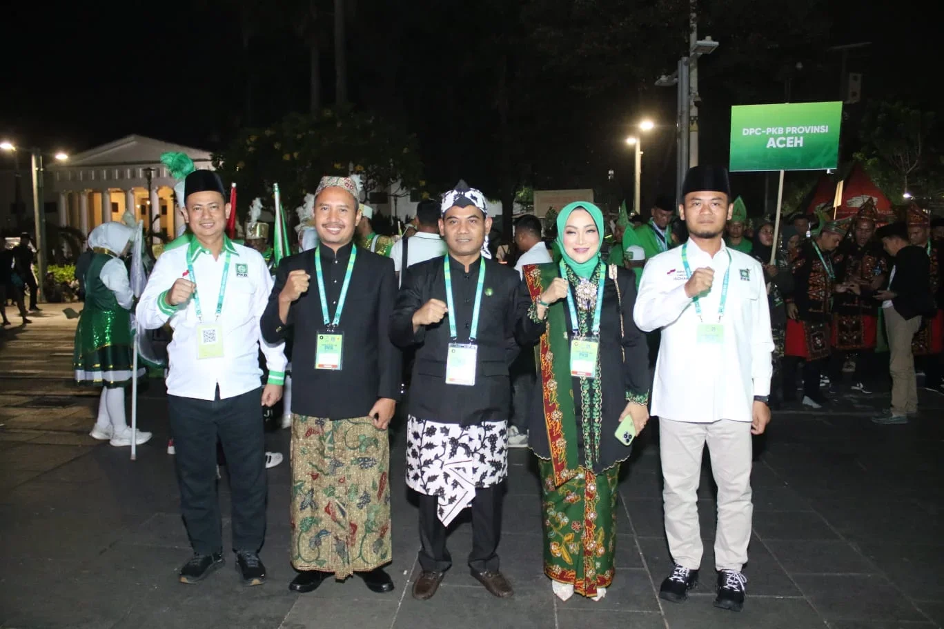 Ketua DPC PKB Kabupaten Tegal Abdul Aziz bersama jajaran pengurus DPC PKB Kabupaten Tegal periode 2026-2031 mengikuti puncak Harlah ke-28 PKB di di Taman Fatahillah, kawasan Kota Tua Jakarta, Pinangsia, Taman Sari, Jakarta Barat, Rabu 22 Juli 2026. (Dok)