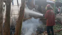 Dua Rumah Milik Warga Sumberagung Weleri Kendal Ludes Terbakar, Kerugian Capai Rp150 Juta