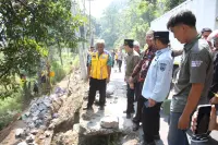 Didanai DAK Rp30 Miliar, Proyek Jalan Yamansari-Bojong Tegal Dipastikan Berkualitas