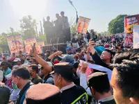 Dukung Program MBG, Ribuan Massa Datangi Kantor Bupati Tegal