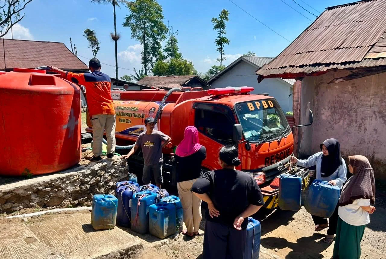 25 Daerah Terdampak Kemarau, Jateng Sudah Salurkan 6,8 Juta Liter Air Bersih