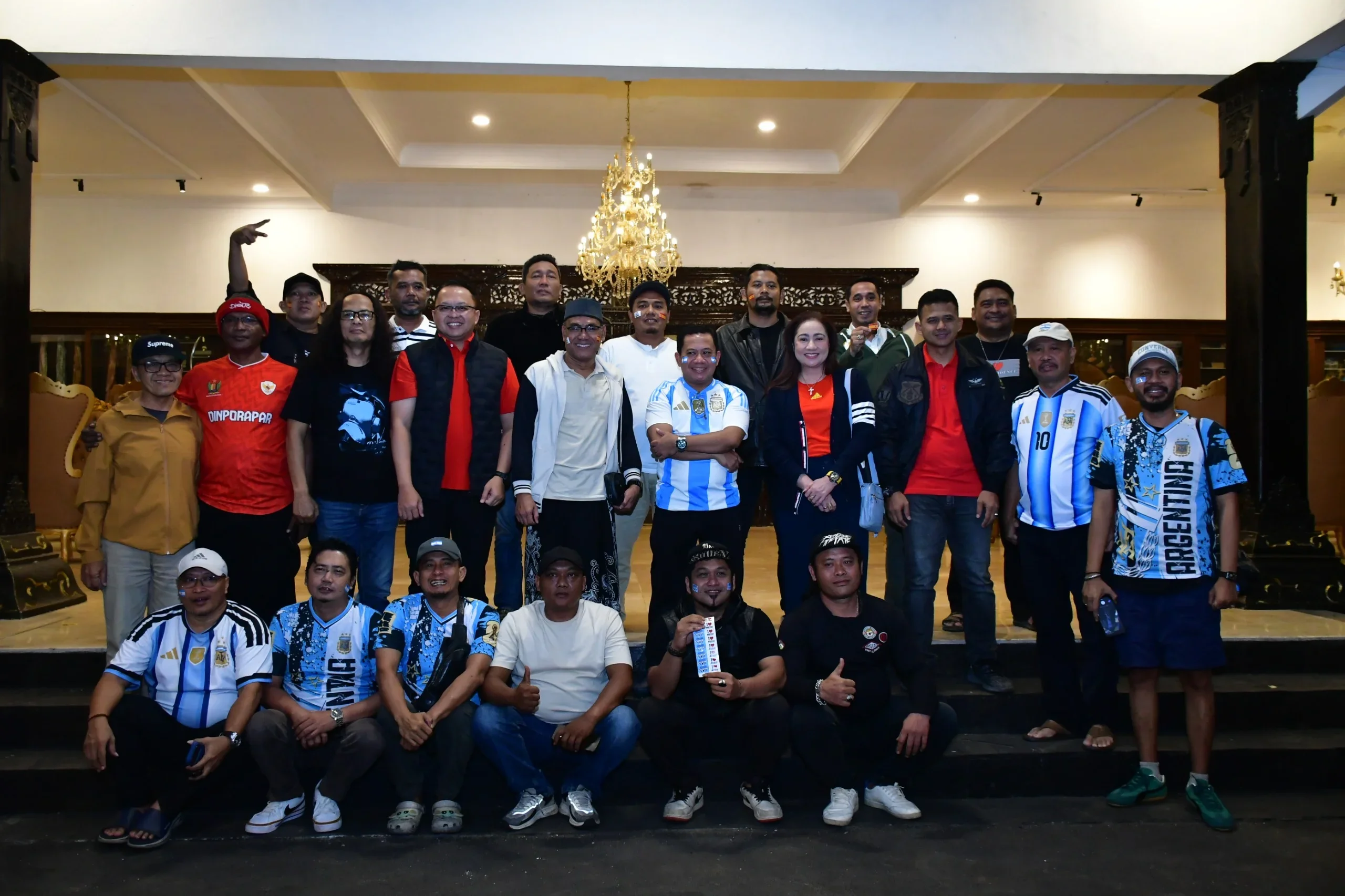 Meriah, Nobar Final Piala Dunia 2026 Bersama Warga