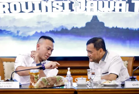 Jateng Siapkan Lompatan Investasi, Ahmad Luthfi Usulkan Penguatan Pelabuhan dan Akses Pasar Dunia