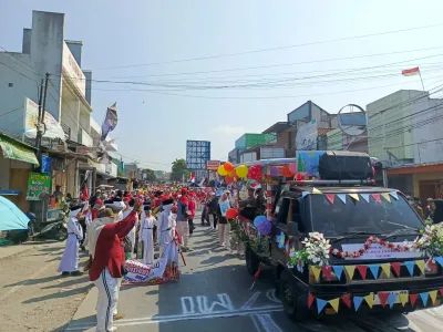Karnaval Bumiayu 2026 Dimulai, Peserta Mulai Penuhi Jalan Utama