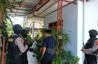 KPK Geledah Rumah Kepala DPUPR dan Dinkes Pemalang