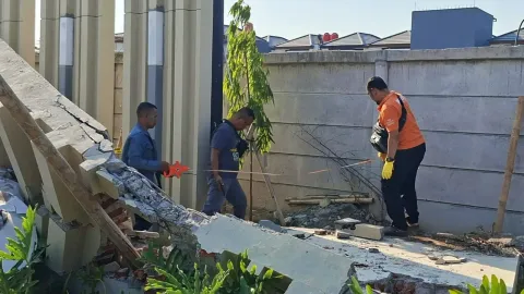 Pekerja Taman Tewas Tertimpa Tembok Perumahan di Tegal, Istri Sebut Sudah Pernah Diingatkan