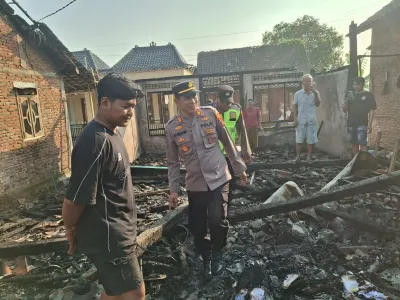 Rumah Warga Rejosari Brangsong Kendal Terbakar Dini Hari, Kerugian Capai Rp130 Juta