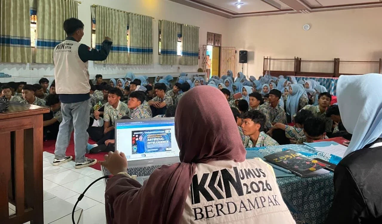 Siswa SMAN 1 Moga Ikuti Pelatihan AI Jadi Content Creator Clipper