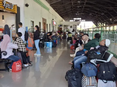 273 Ribu Pelanggan Gunakan KA Aglomerasi di Stasiun Pekalongan