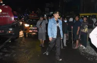 Kebakaran Pasar Belik Pemalang, Plt Bupati Nurkholes Turun Langsung ke TKP