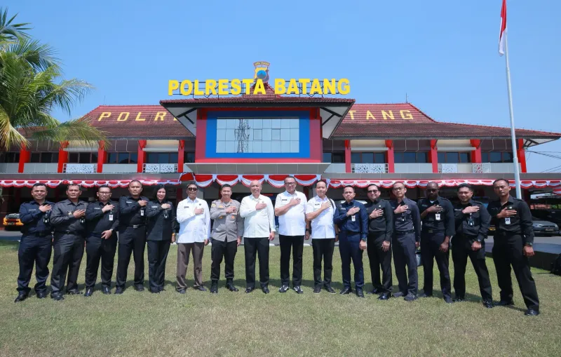 11 Peserta Didik Sespimmen Polri Kunjungan Kerja di Polresta Batang