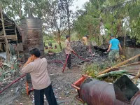 Kebakaran Gudang Bank Sampah di Pekalongan Berhasil Dipadamkan