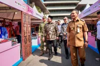 Ramaikan Hari Jadi Jateng, Halaman Kantor Gubernur Jadi Pasar UMKM