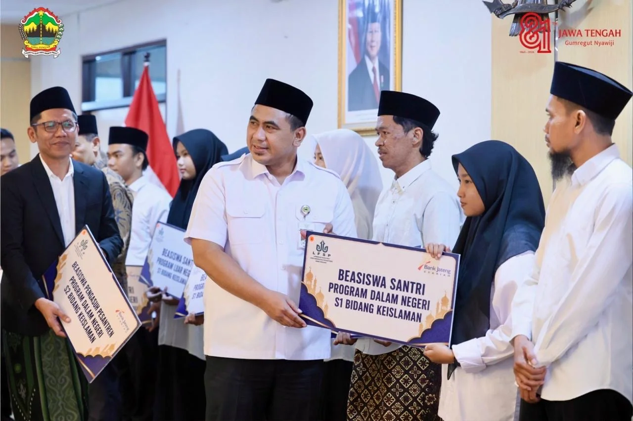 Hari Jadi Ke-81 Jateng: Pesantren Makin Berdaya, Santri dan Pengasuh Terakses Beasiswa