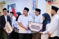 Hari Jadi Ke-81 Jateng: Pesantren Makin Berdaya, Santri dan Pengasuh Terakses Beasiswa