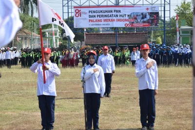 Sah! 4.140 Pelajar Dikukuhkan Menjadi Anggota PMR Kabupaten Tegal