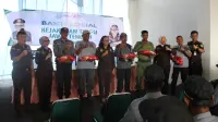 Kejati Jateng Salurkan Bantuan Beras untuk Linmas Kabupaten Tegal