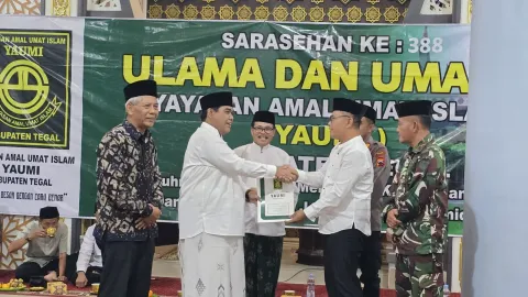 Yaumi Kabupaten Tegal Salurkan Sodaqoh di Kecamatan Adiwerna Rp 21 Juta