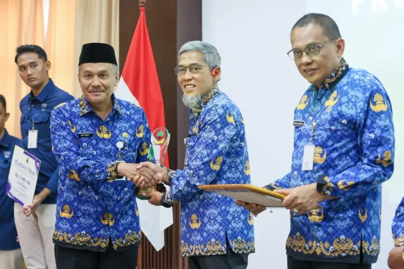 Sekda Jateng Dorong Peduli Lingkungan Sejak Dini, Pemprov Tetapkan 52 Sekolah dan Madrasah Layak Adiwiyata