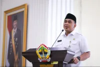 Puluhan Santri Belajar Kepemipinan Bersama Wagub Taj Yasin