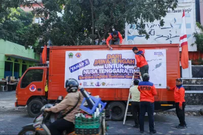 Dari Jateng untuk Warga NTT, Semangat Gotong Royong Bantu Korban Gempa