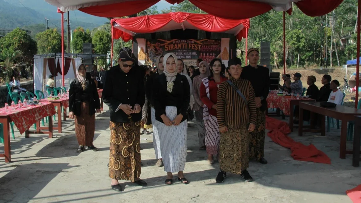 Saat Kisah Nyai Saini Kembali Dihidupkan di Kendal Lewat Merti Desa