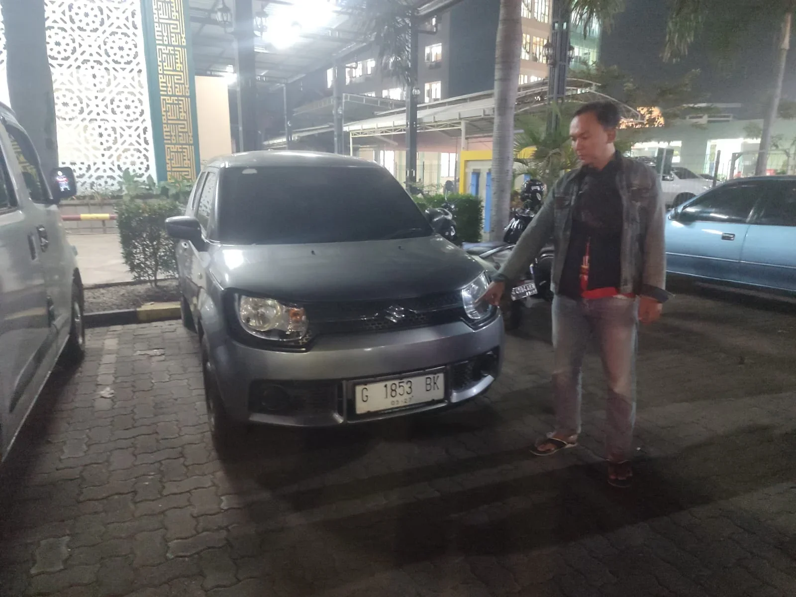 Sempat Hilang Kontak Dua Hari, Pria Paruh Baya Ditemukan Meninggal di Dalam Mobil Depan Masjid Pekajangan Pekalongan
