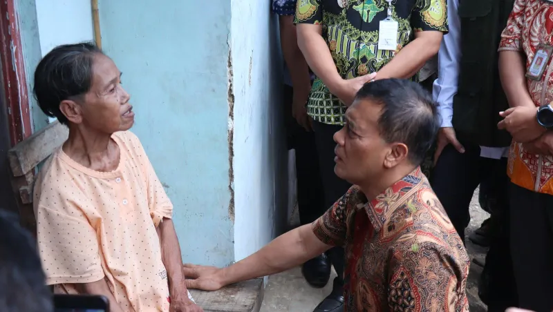 Pemkab Pekalongan Pastikan Hak Bansos Lansia Korban Penyalahgunaan KTP Dipulihkan