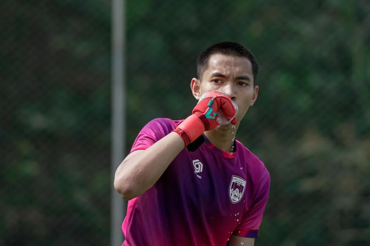 Kiper terbaik EPA Super League 2025/2026 Er Deva Aulia Egon siap perkuat Kendal Tornado FC. (edhot)