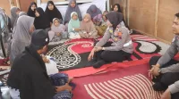 Personel Satlantas Polres Tegal Tiba-tiba Datangi Ponpes dan Ojol, Ada Apa?