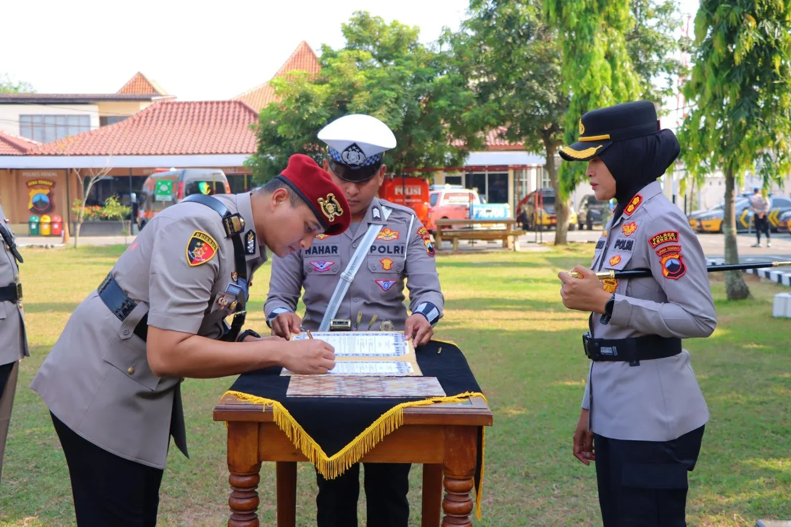 Empat PJU Polres Kendal Berganti, Kapolres Minta Lanjutkan Program dan Berinovasi