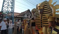 Cleopatra Muncul di Tengah Karnaval Budaya Bodri Culture Festival Magersari Kendal