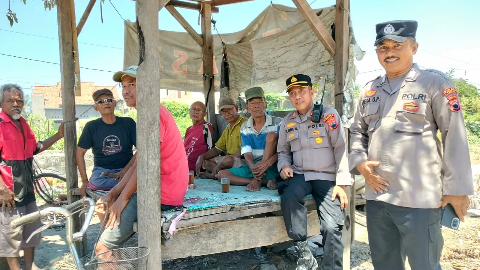 Cegah Kebakaran Lahan, Polsek Adiwerna Tegal Edukasi Warga di Kawasan Rawan
