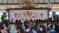 Rayakan Hari Tani Bersama Serikat Omah Tani, Bupati Batang Janji Pemetaan Beasiswa Anak Petani