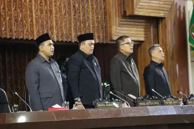 Tak Sekadar Program, Taj Yasin Minta Ekonomi Syariah Dongkrak Kesejahteraan Warga