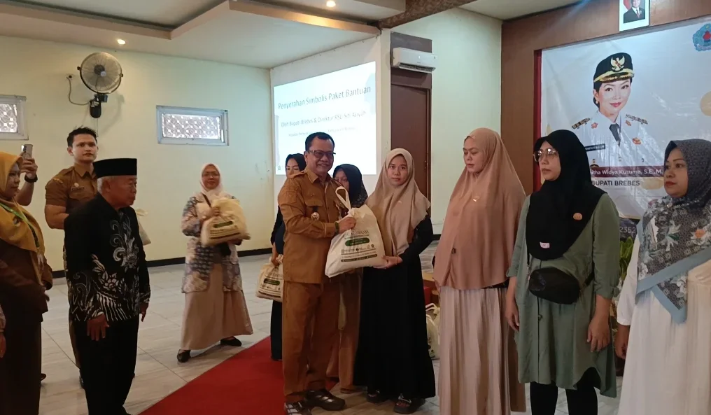 Cegah Stunting, 200 Ibu Hamil Dapat Edukasi dan Bantuan Gizi dari RSU Siti Asiyah Bumiayu