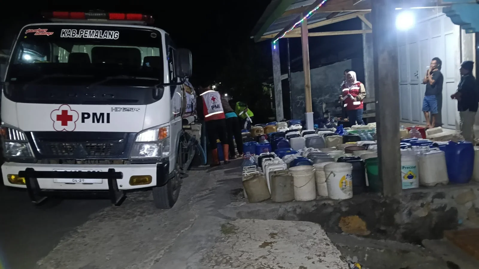 PMI Pemalang Salurkan Jutaan liter Air Bersih ke 159.638 jiwa