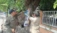 Salahi Aturan Pemasangan, Puluhan Reklame di Kendal Dicopot