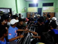 Kisruh Pilkades Taman Pemalang, Massa Bawa Keranda ke Ruang Panitia