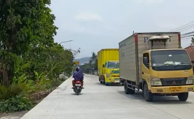 Jalan Pagojengan Sudah Dibuka Dua Arah, Waspadai Beda Tinggi Jalan