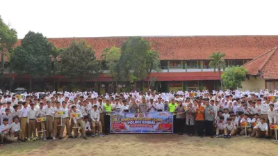Operasi Patuh Candi Sasar Generasi Muda, Polisi di  Kendal Ingatkan Tak Abaikan Keselamatan