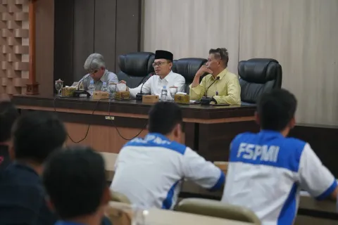 Pemkab Tegal Tampung Aspirasi FSPMI Terkait Pengupahan