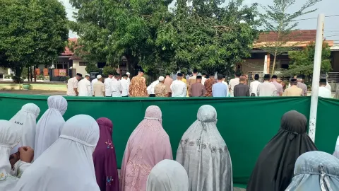 Warga RW 07 Pangkah Gelar Shalat Istisqa Memohon Hujan
