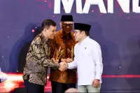 Kemiskinan Jateng Turun, Ahmad Luthfi Raih Penghargaan Mandaya Award 2026