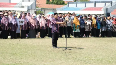 Cegah Perundungan, Ribuan Insan Pendidikan Pemalang Teken Pakta Integritas