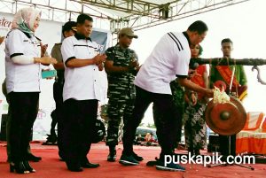 Tabuh Gong, Dirjen Aptika Kemkominfo Buka Festival Destika 2017