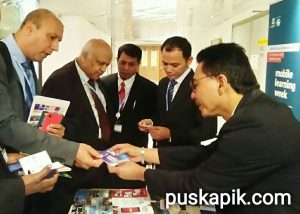 Pembukaan WSIS, Meja Pamer Indonesia Diserbu Berbagai Negara